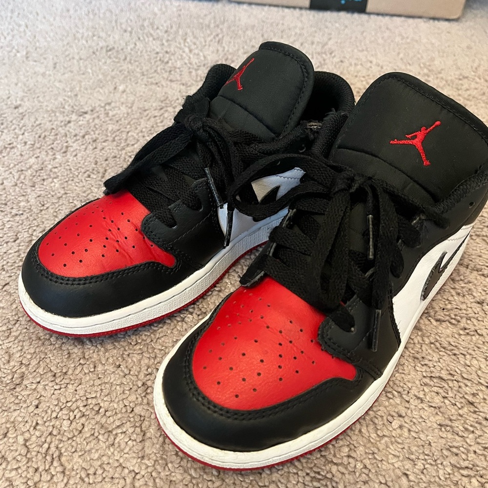 Air Jordan 1 Low Kids Black and Red Sneakers